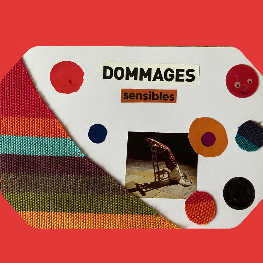 Collage intitulé « Dommages sensibles », avec pastilles colorées et chutes de tissu